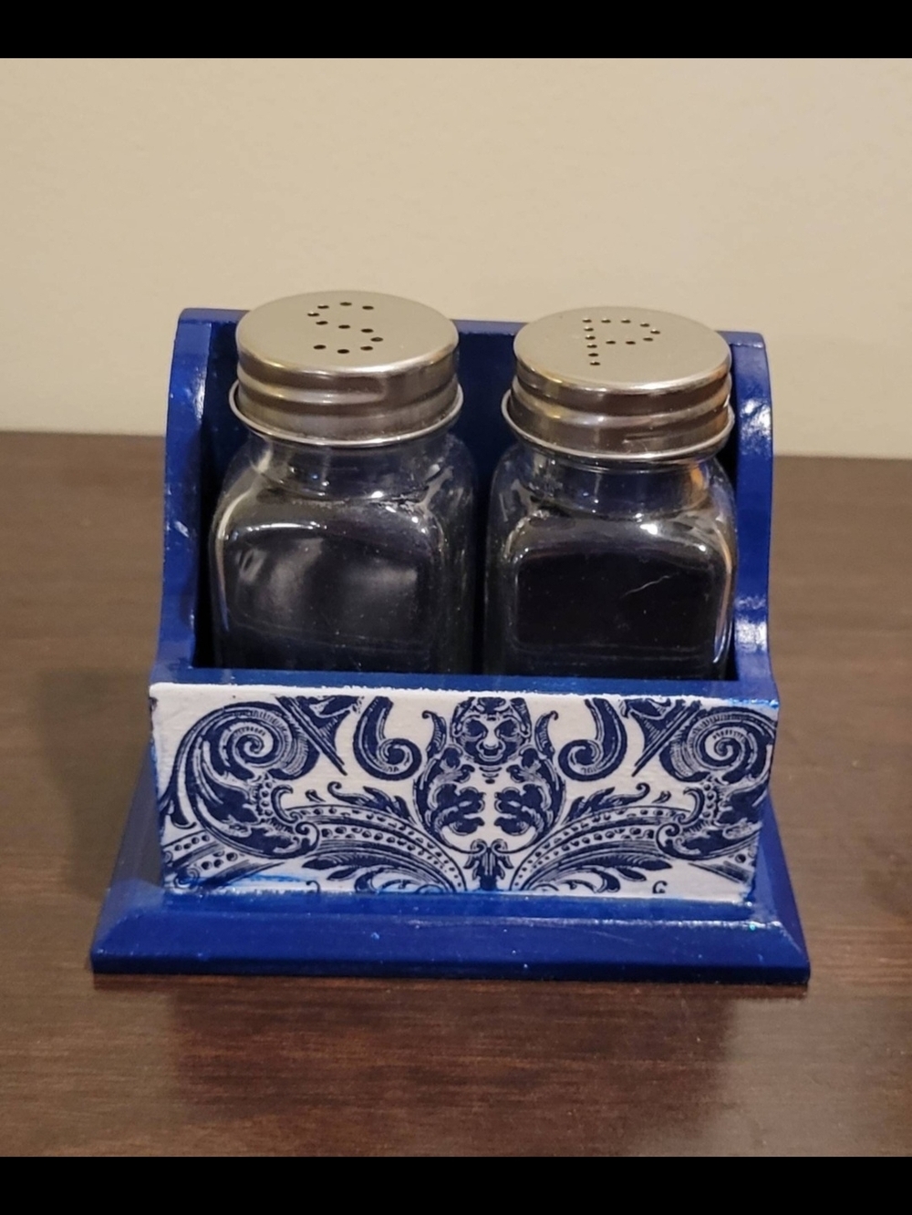 Blue Decorative Salt & Pepper Shaker Caddy
